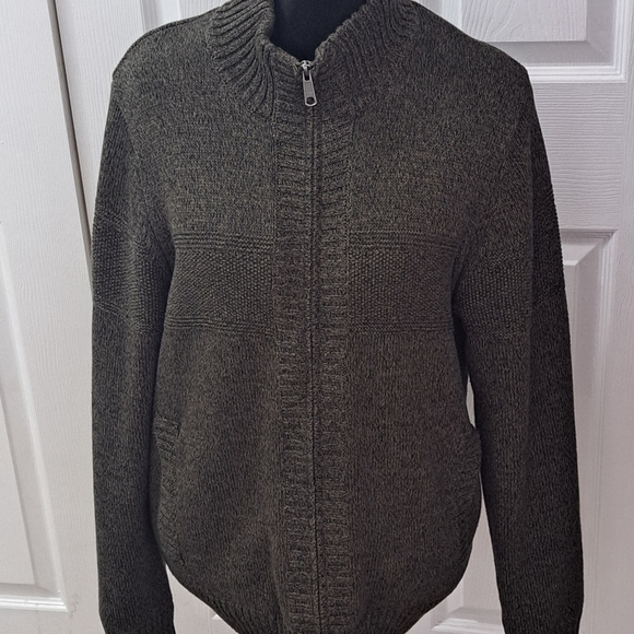 Boston Traders Olive Green Knit Sweater Size M - Picture 1 of 13